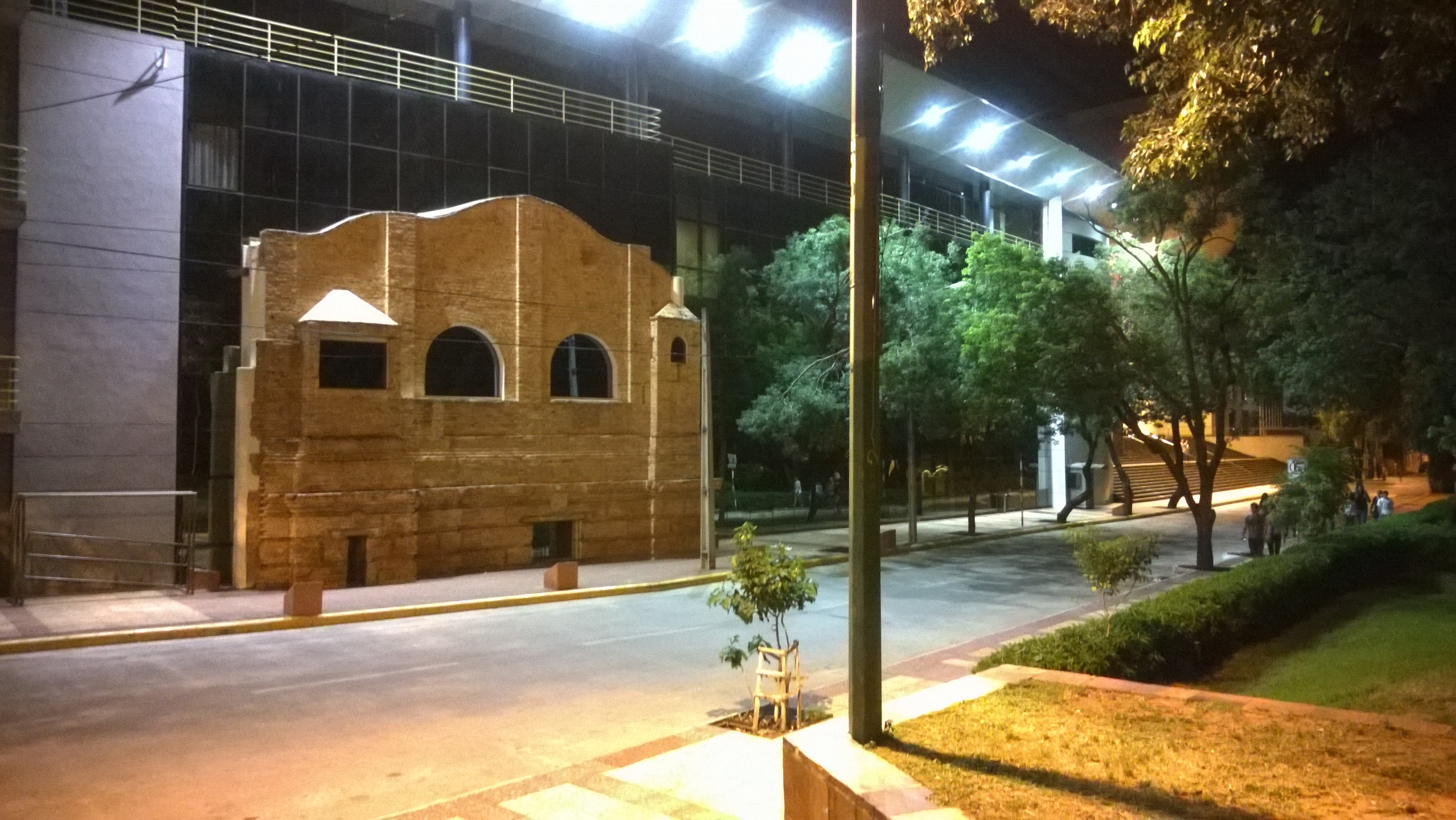 Night-time exterior of Paraguay’s National Congress in Asunción, photographed in 2014